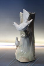 Porcelanas Mestre. Jarrón con palomas. Vintage. - Imagen 6