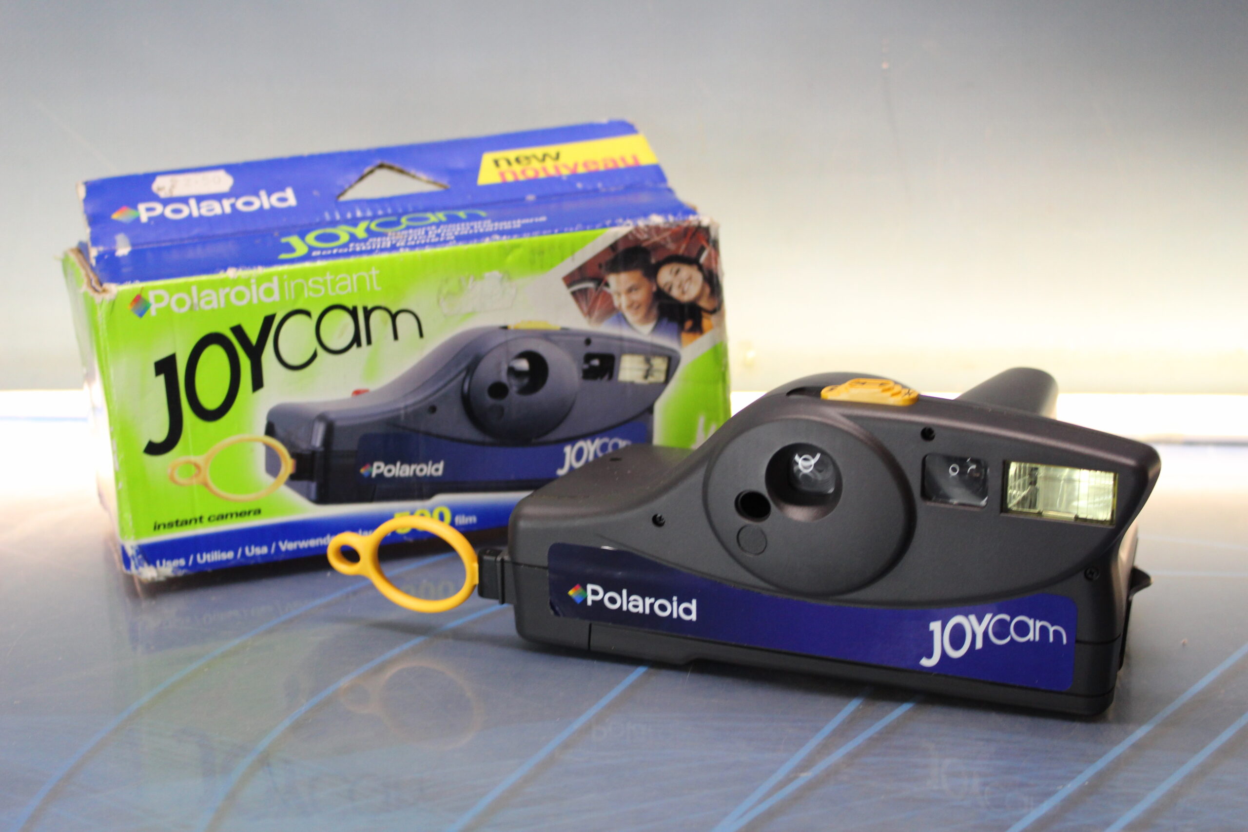 Cámara fotográfica Polaroid Joycam. Con su caja.