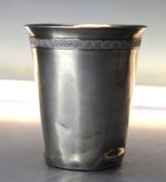 Vaso de plata 916, estilo art nouveau. Contrastes.