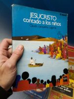 4 libros,  Jesucristo contado a los niños +la biblia de los niños + mi libro de misa y mas - Imagen 2