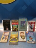 8 novelas sci fi, ciencia ficción diferentes autores