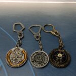 3 llaveros, ESPAÑA DIA DE LAS FAS 1982 + policia miltar + P.M. 52 ZARAGOZA