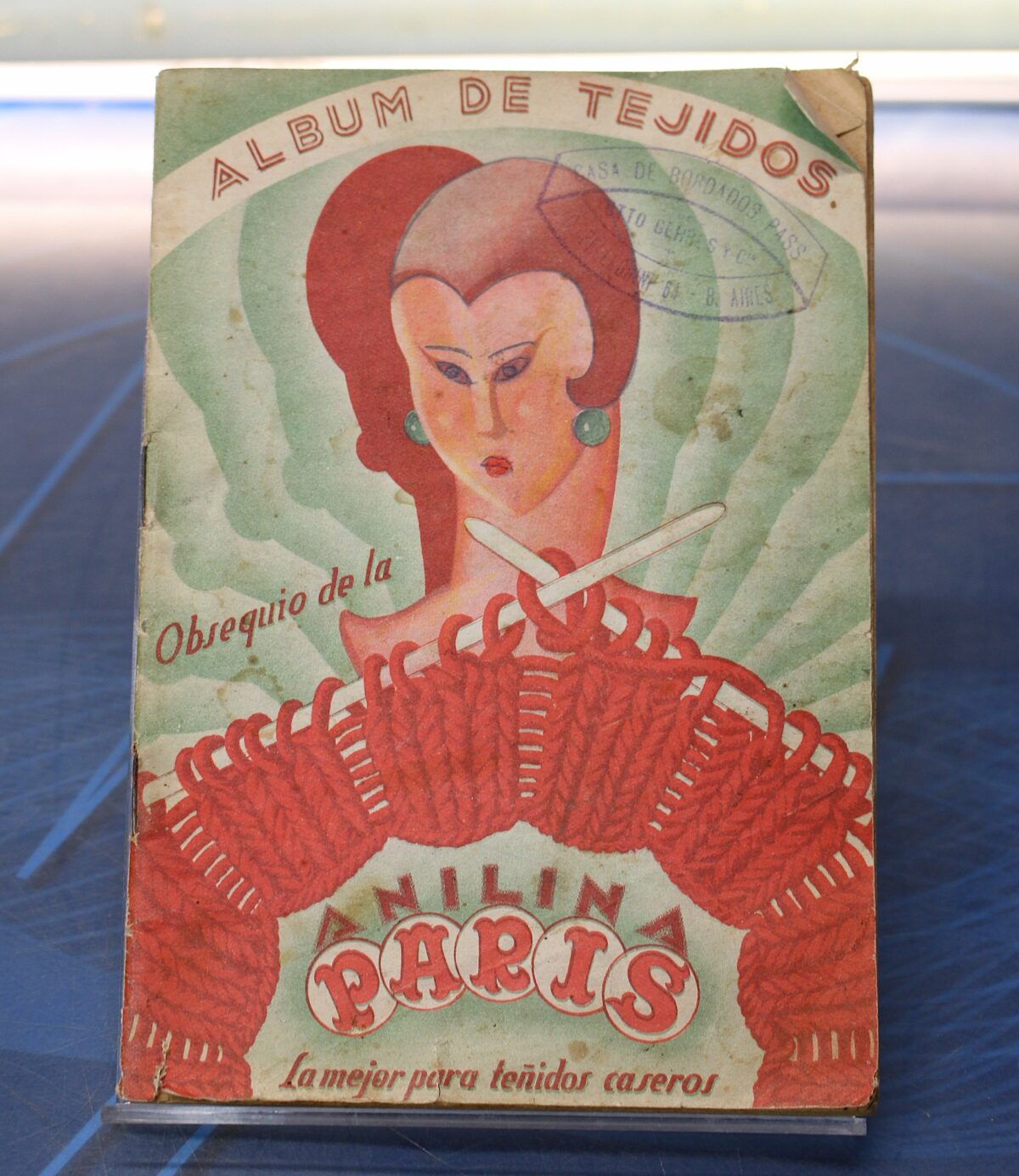 IMG_9827 Álbum de Tejidos. Anilina Paris. - Imagen 1