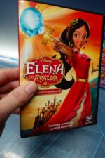 3 DVDs Elena de Ávalor Disney - Imagen 2