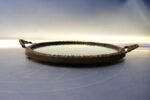 Antigua bandeja circular de bronce con espejo. Centro de mesa. - Imagen 4