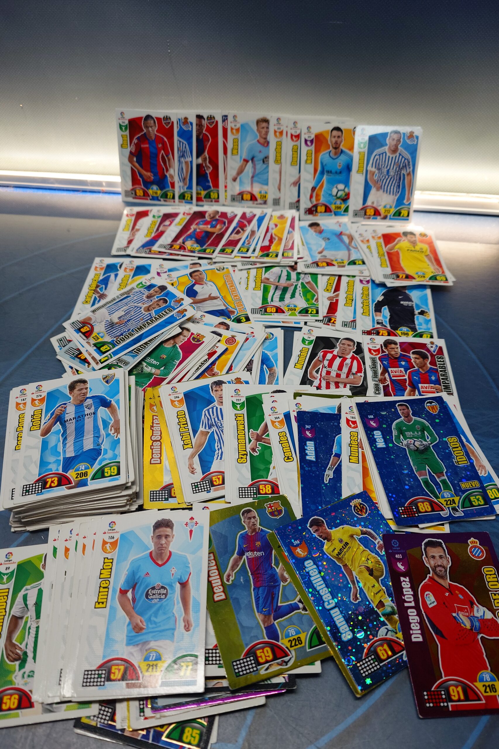 20260218_135618139 Más de 200 cromos Adrenalyn XL 2017-2018 - Imagen 1