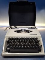 Maquina de escribir, Adler Tippa 1