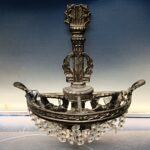 aplique de pared, estilo Imperio, bronce o latón envejecido con lágrimas de cristal de roca