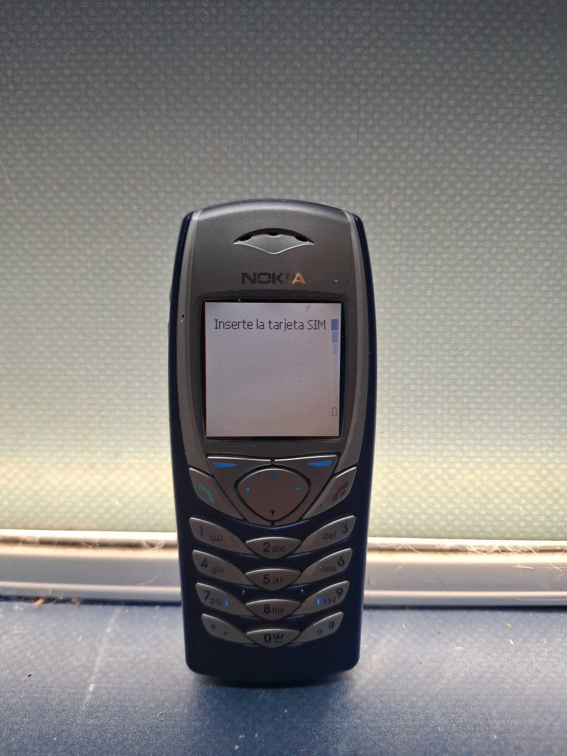 20260603_091121 Telefono movil, Nokia 6100 - Imagen 1