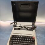Maquina de escribir, Olivetti lettera 12, buen estado