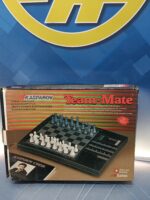 Ajedrez electrónico completo con su caja team mate kasparov saitek