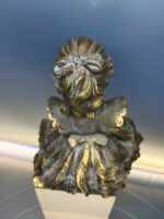 Figura de bronce niña campesina 18x17x17 cm - Imagen 3
