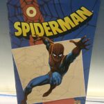 SpiderMan núm. 0, con póster de López espí