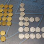 02. 54 Monedas de 1 Peseta Juan Carlos I de 1975 a 1989.