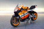 03. Maqueta Moto GP: Honda RC211V. Dani Pedrosa 2006. 1:12.