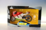05. Maqueta Moto GP: Ducati Desmosedici. Loris Capirossi 2006. 1:12. - Imagen 2