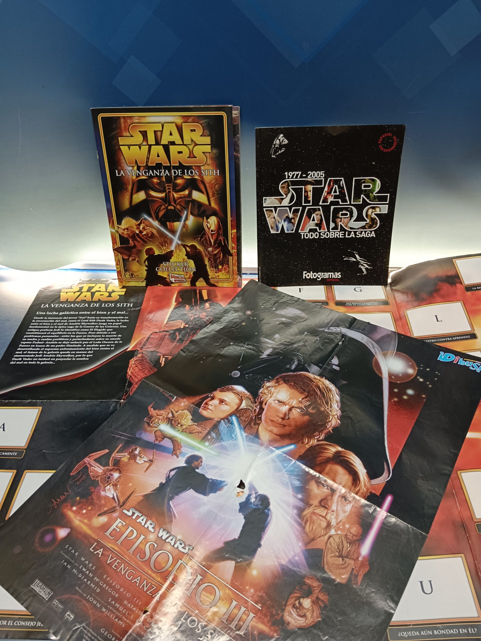 IMG_20260624_121814 material star wars, album sin usar, 2 posters, todo sobre la saga (fotogramas) - Imagen 1