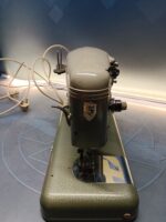 Maquina de coser portatil, con maleta SIGMA, súper-automatica, años 70 - Imagen 15