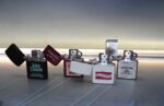 11 mecheros de gasolina, tipo Zippo, publicidad bebidas. Años 90. - Imagen 6